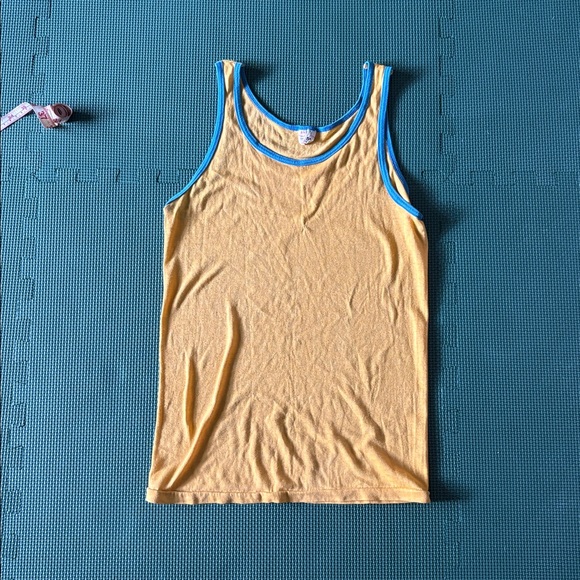 VINTAGE Single Stitch Yellow Tank Top with Blue Trim from JCPenny Size M - Picture 2 of 9